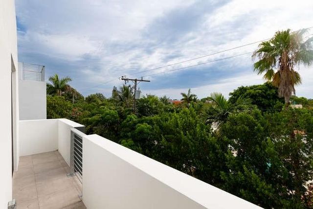 700 NE 14th Avenue 206, Fort Lauderdale, FL 33304