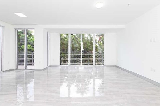 700 NE 14th Avenue 206, Fort Lauderdale, FL 33304