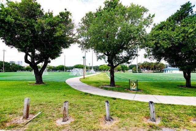 700 NE 14th Avenue 206, Fort Lauderdale, FL 33304