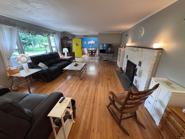 16166 Ireland Road, Mishawaka, IN 46544