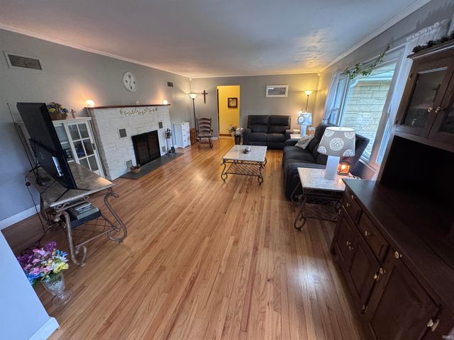 16166 Ireland Road, Mishawaka, IN 46544