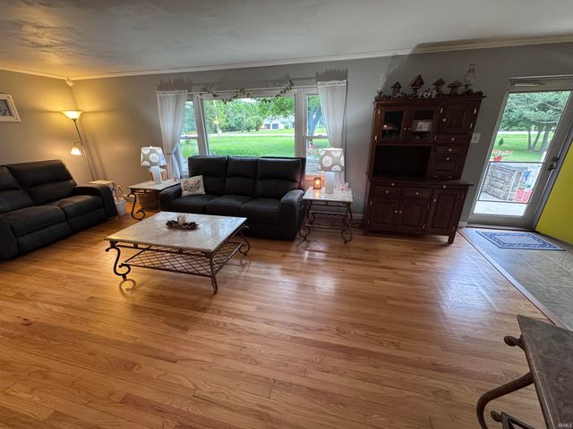 16166 Ireland Road, Mishawaka, IN 46544