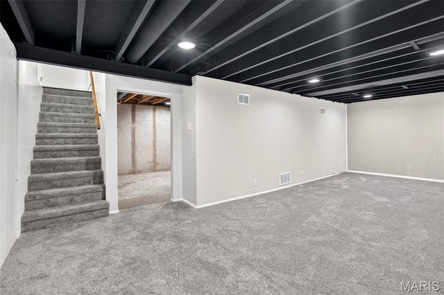 2159 Aristocrat Drive, Florissant, MO 63031
