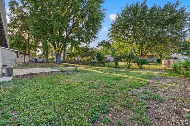 2159 Aristocrat Drive, Florissant, MO 63031