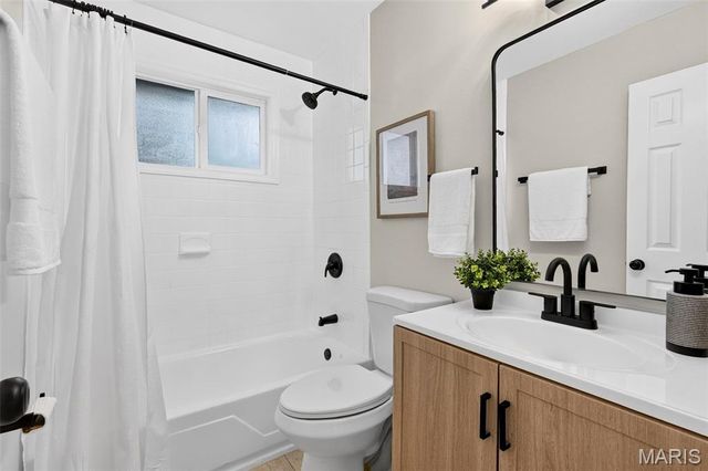 2159 Aristocrat Drive, Florissant, MO 63031