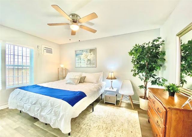 1802 Morgan Ave, Corpus Christi, TX 78404