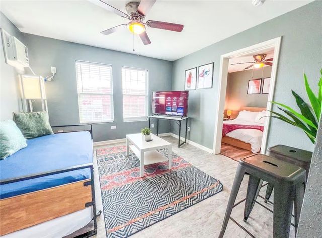 1802 Morgan Ave, Corpus Christi, TX 78404