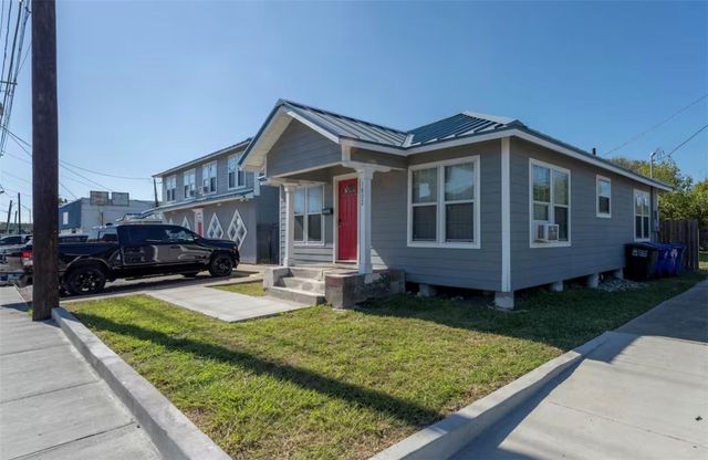 1802 Morgan Ave, Corpus Christi, TX 78404