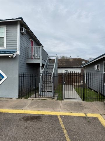 1802 Morgan Ave, Corpus Christi, TX 78404