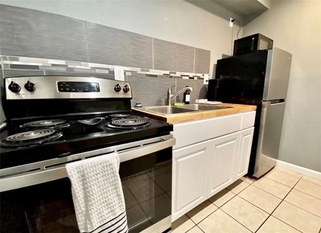 1802 Morgan Ave, Corpus Christi, TX 78404