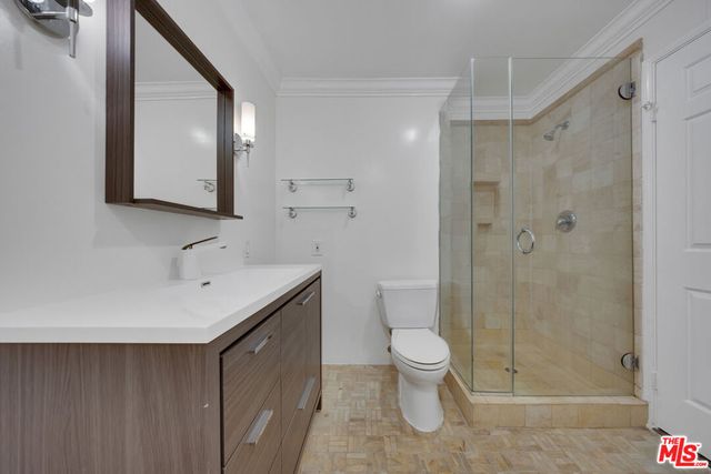 121 S Hope Street 429, Los Angeles, CA 90012