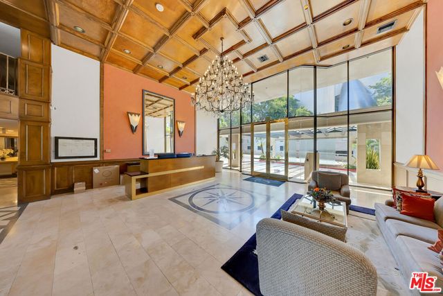 121 S Hope Street 429, Los Angeles, CA 90012