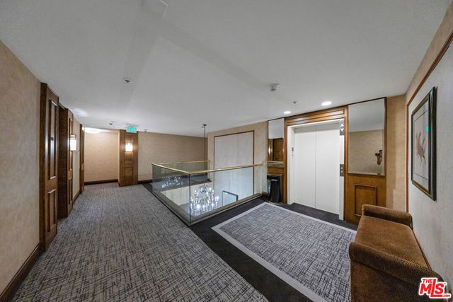 121 S Hope Street 429, Los Angeles, CA 90012