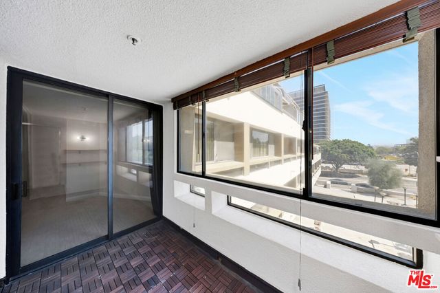 121 S Hope Street 429, Los Angeles, CA 90012