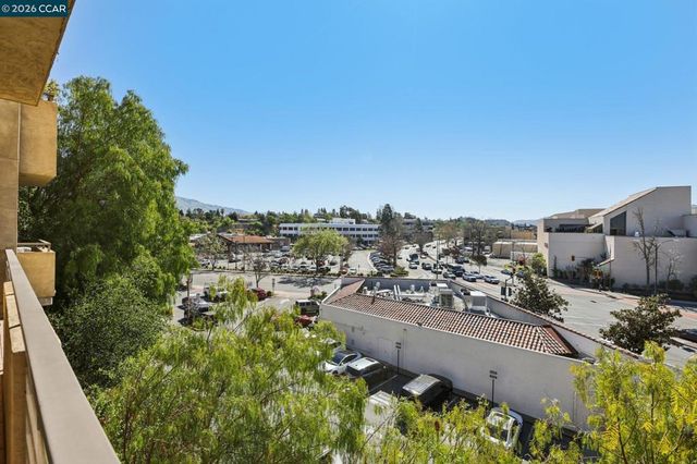 1201 Alta Vista Drive 106, Walnut Creek, CA 94596