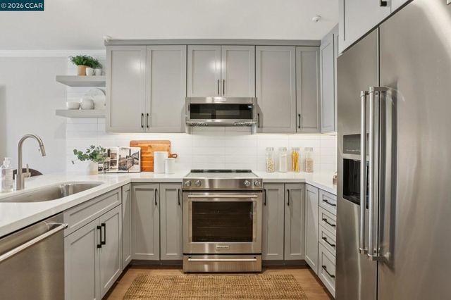 1201 Alta Vista Drive 106, Walnut Creek, CA 94596