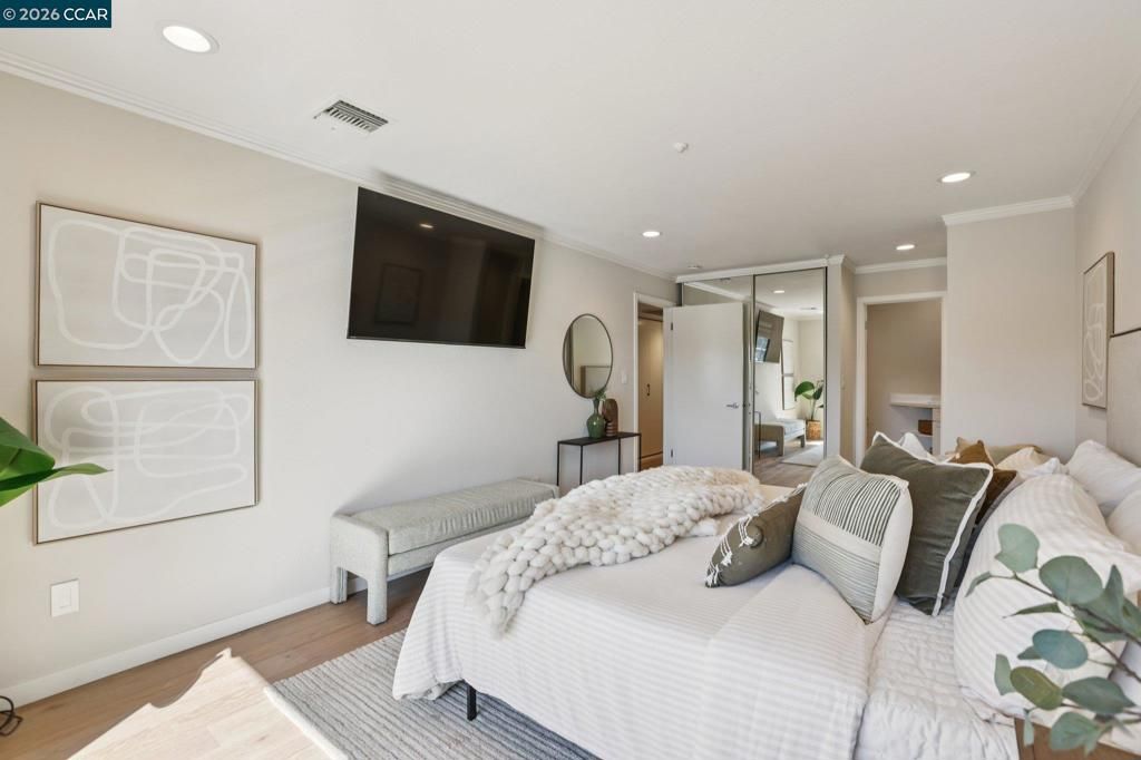 Image 18 of property listing at 1201 Alta Vista Drive 106, Walnut Creek, CA 94596