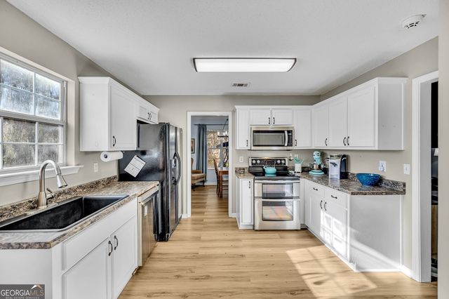 423 Serenity Walk, Mcdonough, GA 30252