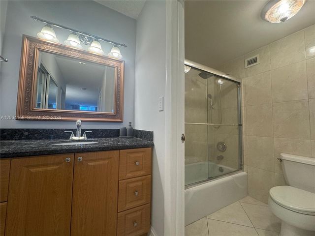 3800 S Ocean Drive 525, Hollywood, FL 33019