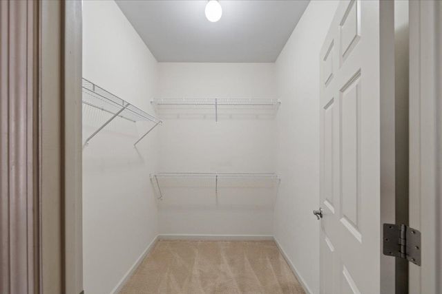 1647 W SOUTHFIELD CIR, Memphis, TN 38016