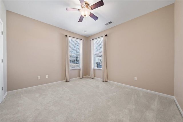 1647 W SOUTHFIELD CIR, Memphis, TN 38016