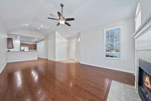 1647 W SOUTHFIELD CIR, Memphis, TN 38016