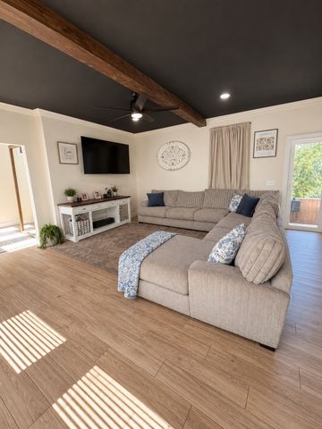 2402 Hunter Hill, Arlington, TX 76012