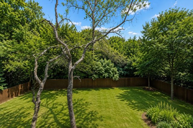 2402 Hunter Hill, Arlington, TX 76012