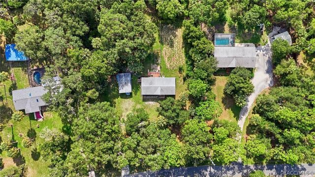 10220 W Pamondeho Circle, Crystal River, FL 34428