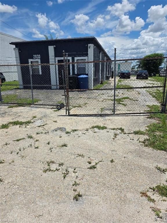 2830 Saint Charles ST S, FORT MYERS, FL 33916 — photo 5