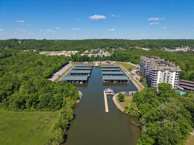 400 Warioto Way Apt 911, Ashland City, TN 37015