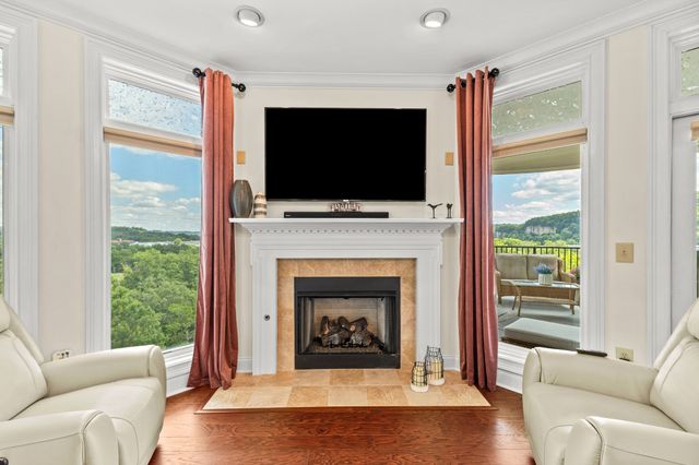 400 Warioto Way Apt 911, Ashland City, TN 37015