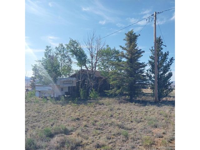 716 Doe St, Hartsel, CO 80449