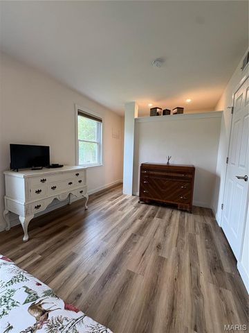 9 Circle Drive, Union, MO 63084
