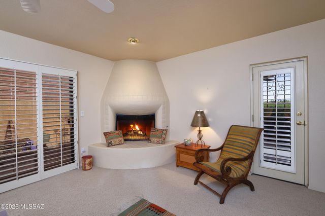2570 W Ben Hogan Drive, Tucson, AZ 85742
