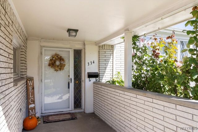 334 South Creek Drive, Cheektowaga, NY 14043