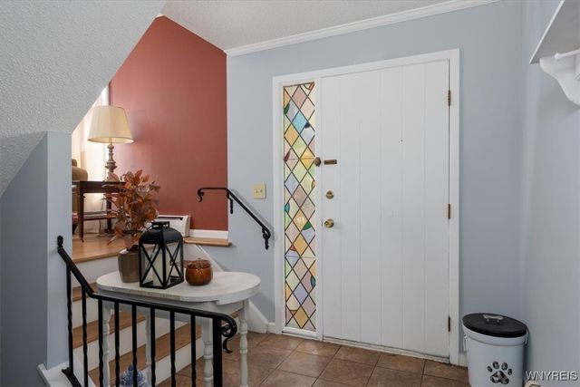 334 South Creek Drive, Cheektowaga, NY 14043