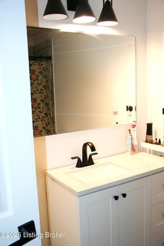 9710 Lyric Ln, Jeffersontown, KY 40299