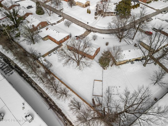 9710 Lyric Ln, Jeffersontown, KY 40299