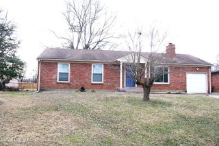 9710 Lyric Ln, Jeffersontown, KY 40299