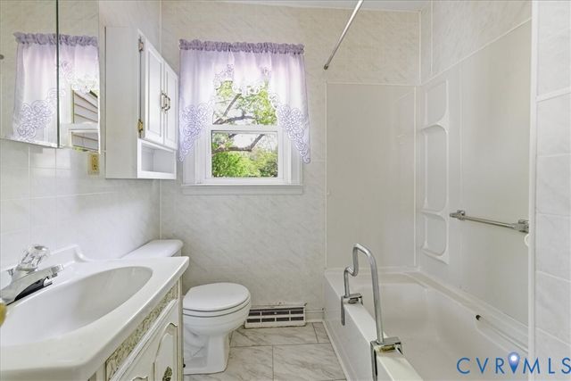 8100 Sandy Ridge Rd, North Prince George, VA 23860