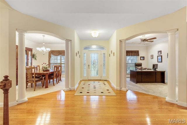 409 Fort Saratoga, St Charles, MO 63303