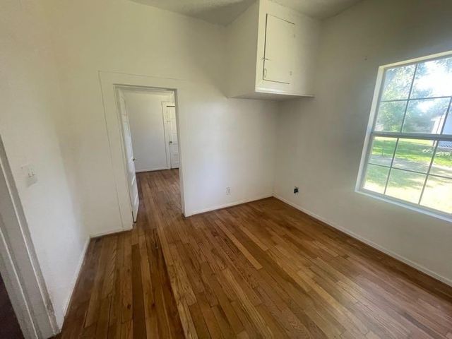 909 Cedar Street, Deer Park, TX 77536