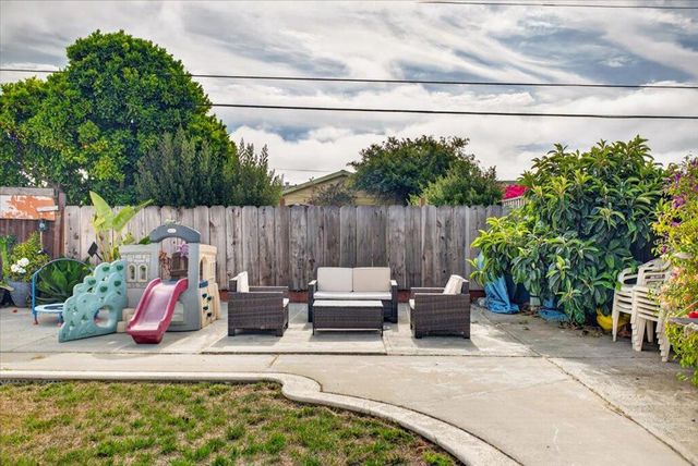 1832 Pescadero Drive, Salinas, CA 93906