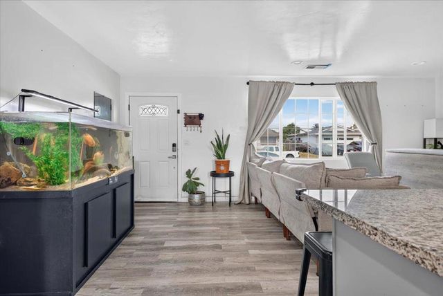 1832 Pescadero Drive, Salinas, CA 93906