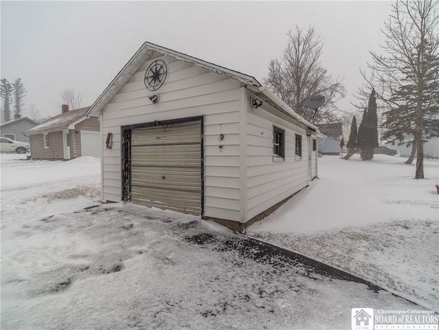 162 South Erie Street, Chautauqua, NY 14757