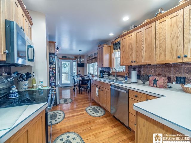 162 South Erie Street, Chautauqua, NY 14757