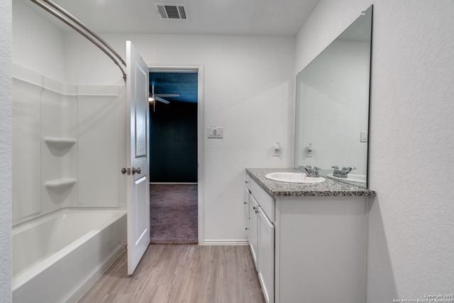 13530 Riffle, San Antonio, TX 78223