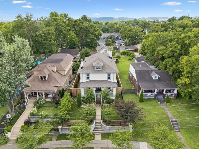 929 Acklen Ave, Nashville, TN 37203