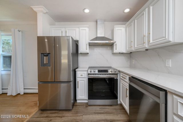 2264 Hovsons Boulevard, Toms River, NJ 08753